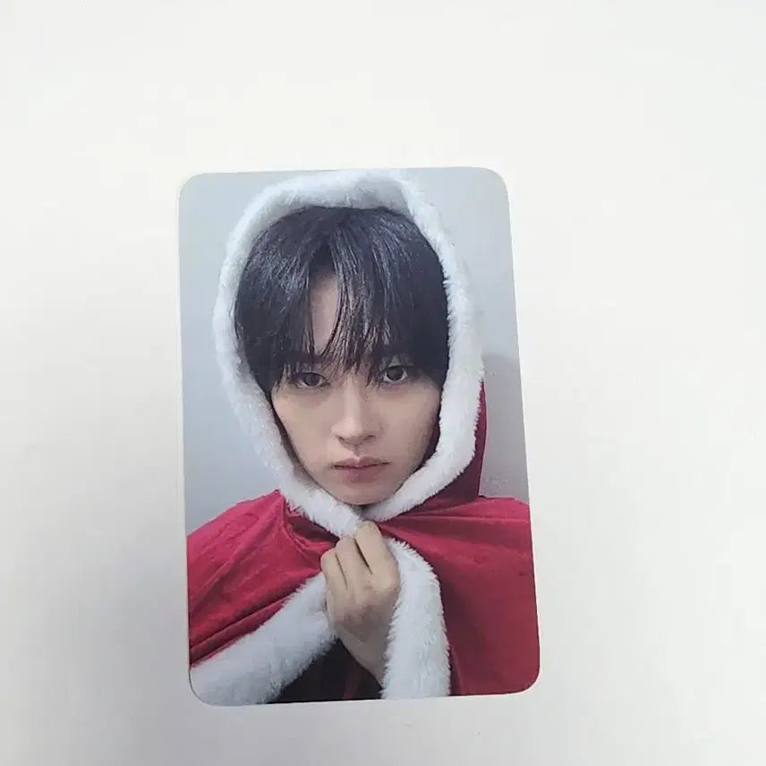 스키즈 스트레이키즈 산타 리노 포카 판매합니다.