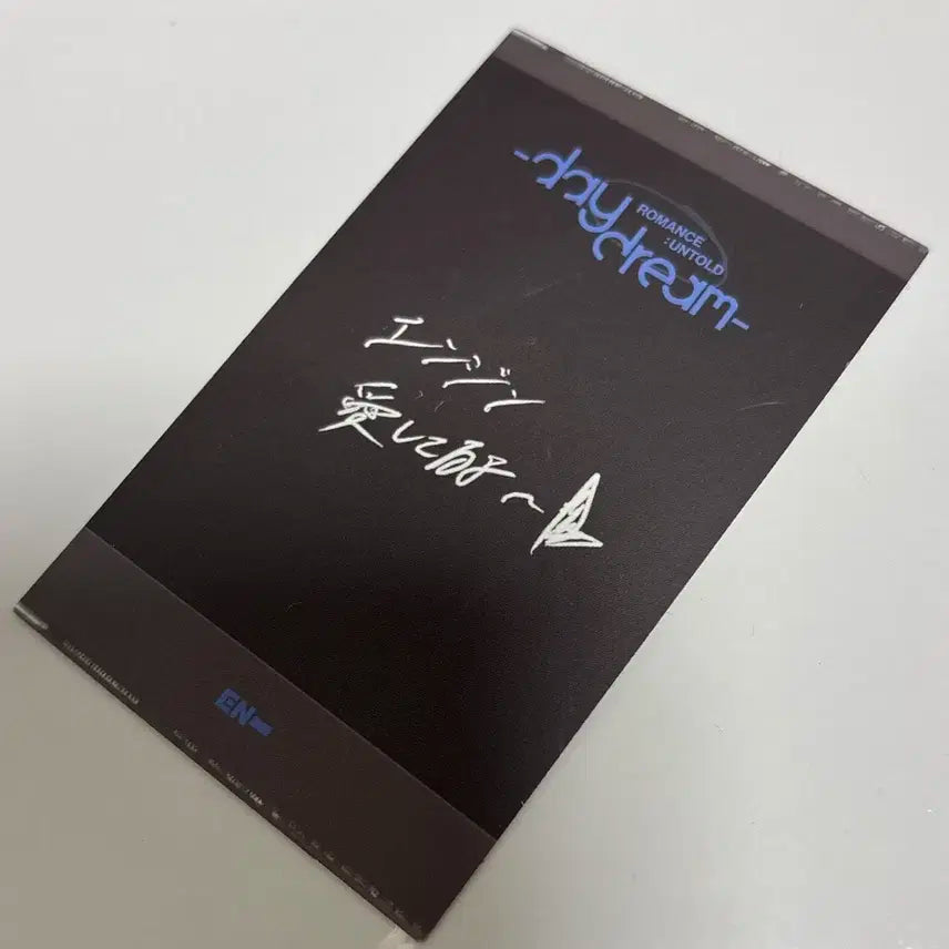 니키 daydream japan 폴라로이드