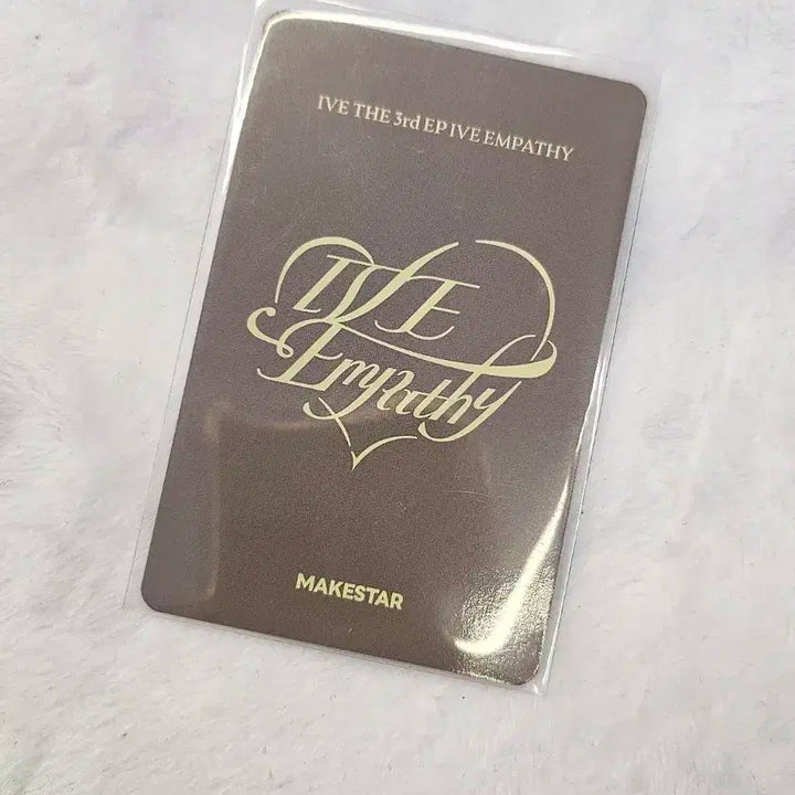 IVE아이브 EMPATHY엠파시 멬스럭드 -이서-