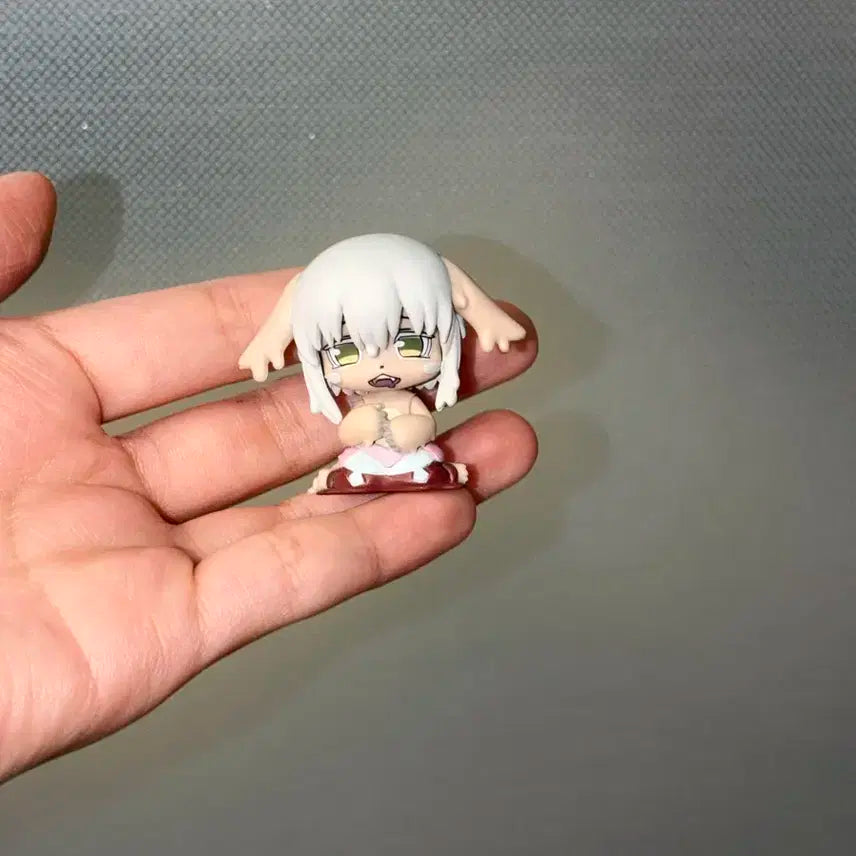 (미개봉)메이드 인 어비스 나나치 갸챠 피규어