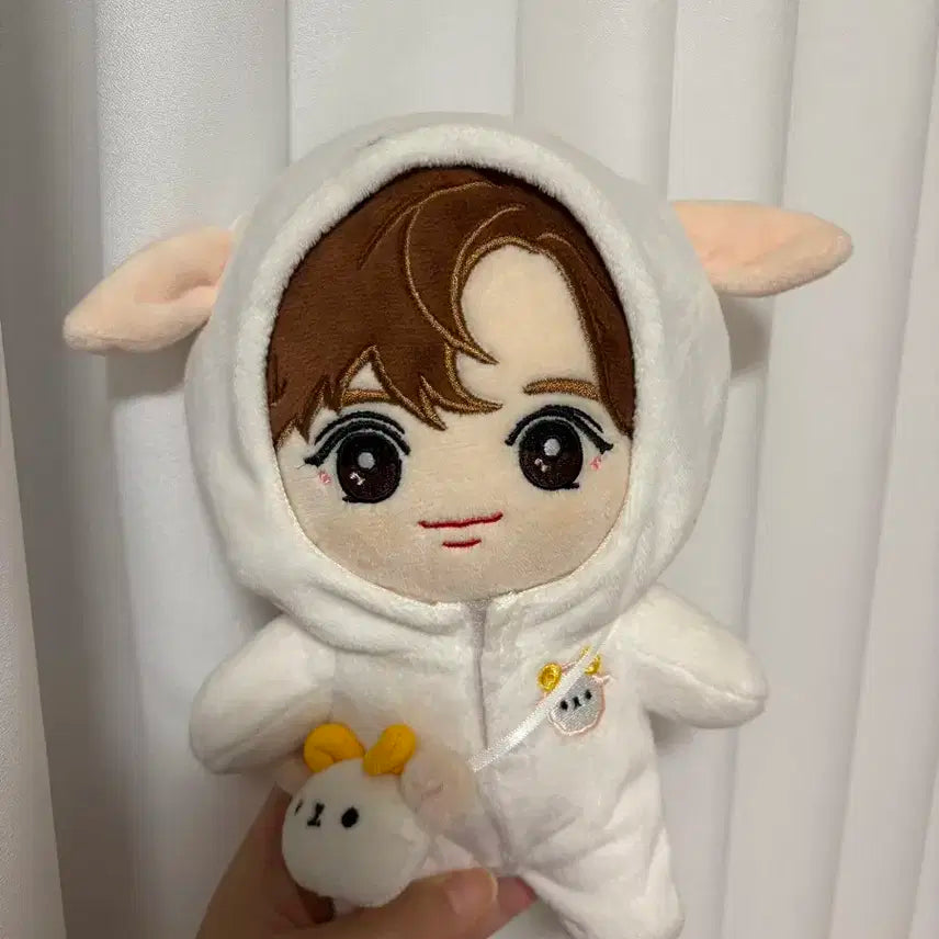 20cm 아이돌 솜인형 인형 옷 팔아요