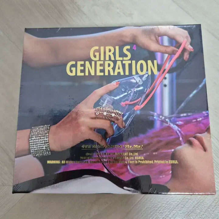 [미개봉] 소녀시대 미니4집 Mr. Mr. (포스터 서비스)