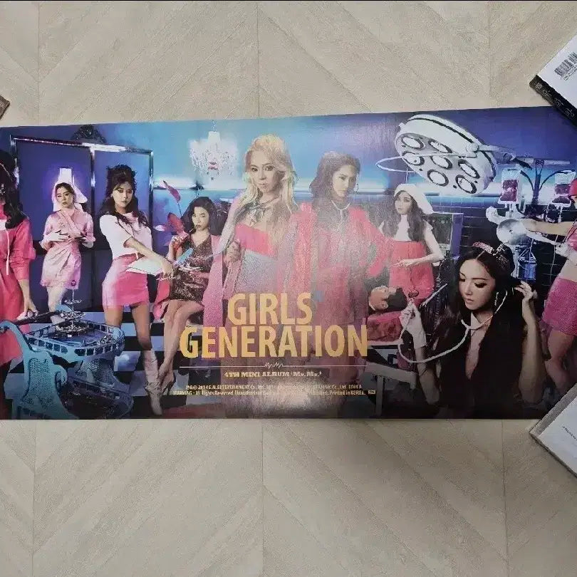 [미개봉] 소녀시대 미니4집 Mr. Mr. (포스터 서비스)