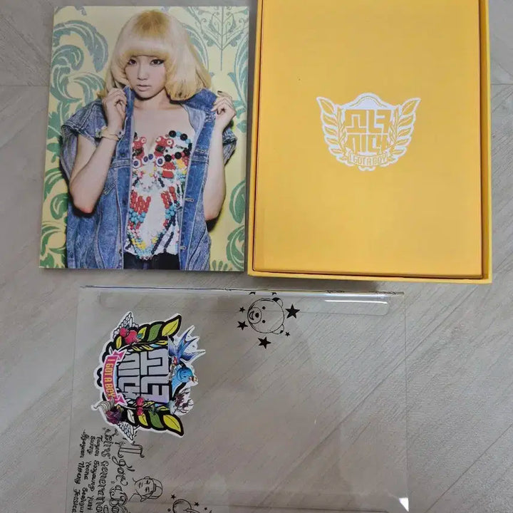 소녀시대 4집  I Got A Boy 앨범 태연 버전 (포스터 증정)