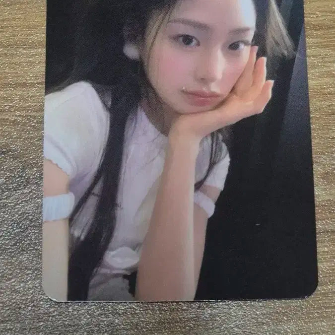 베이비돈크라이 베니 fgirl 공방포카 양도합니다.