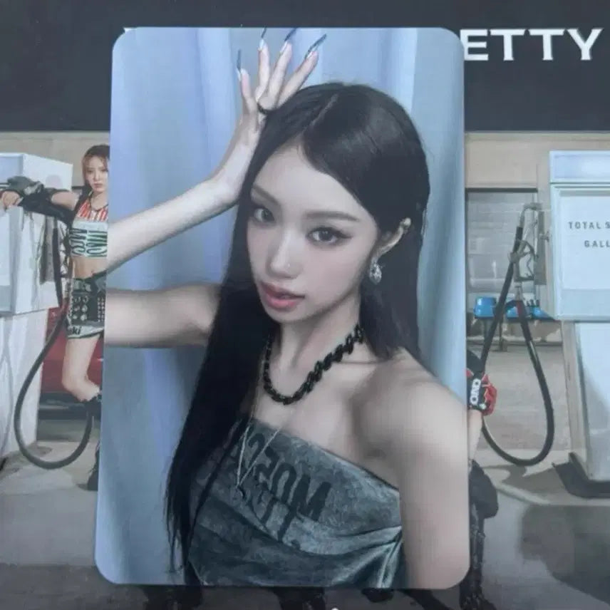 이즈나 맘마미아 1주차 공방포카 양도