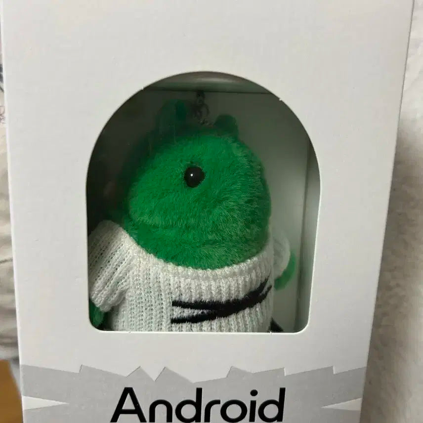 지스타 르세라핌 안드로이드 키링