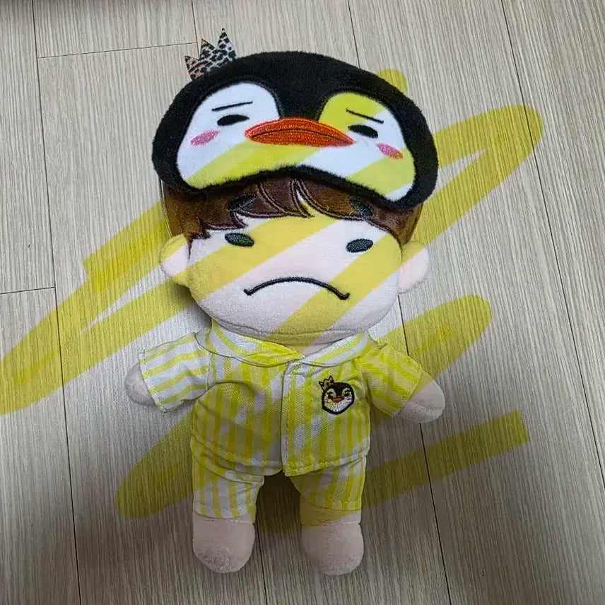잊쁘니 펭펭이 잠옷 파자마 이준호 인형