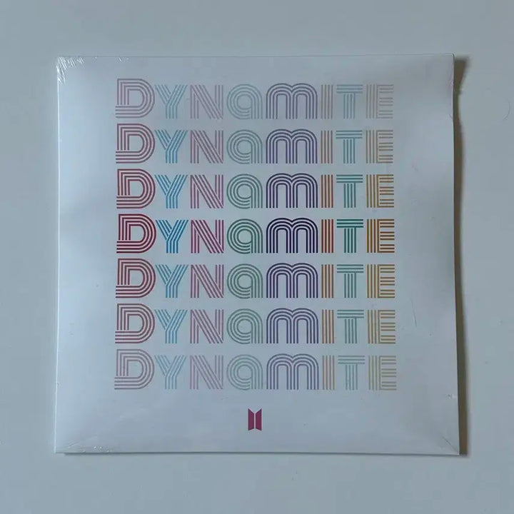 방탄 bts 다이너마이트 바이닐 미개봉 팝니다