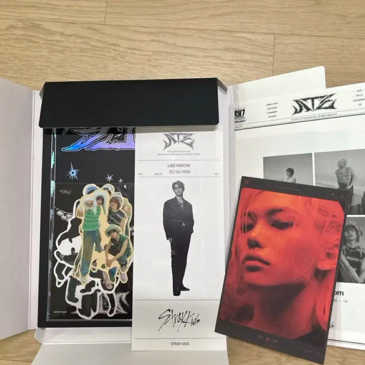 스트레이키즈 에이트 앨범