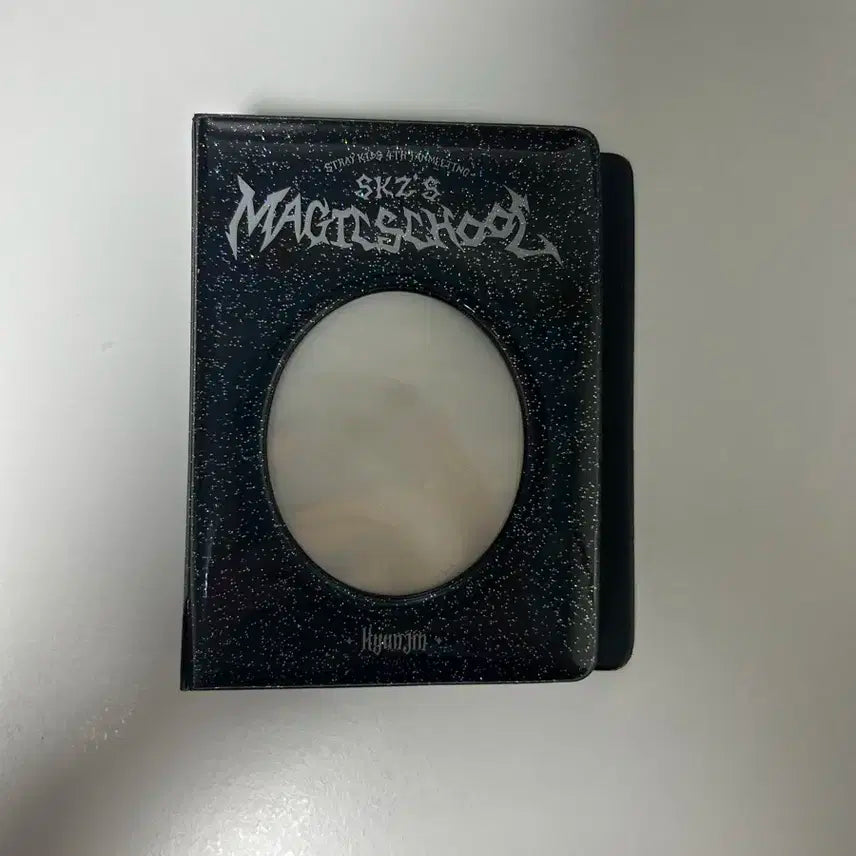 스키즈 콜렉터북 현진버전 팝니다