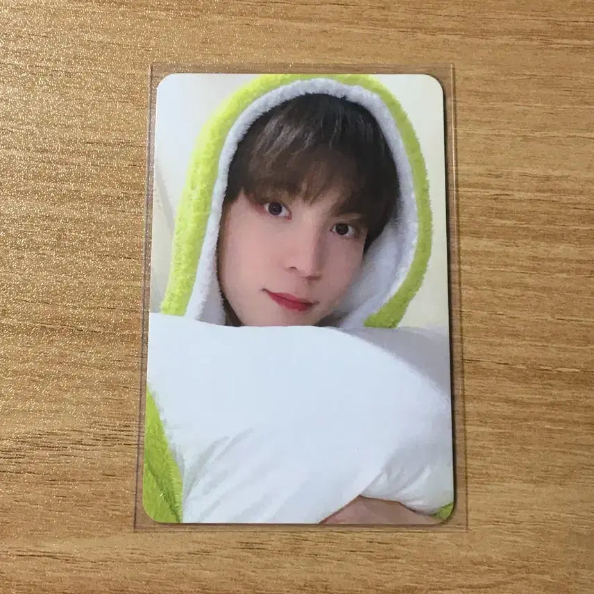 에이티즈 ateez 윤호 헬로라이브 포카 럭드