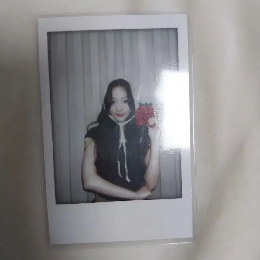 하츠투하츠 하투하 스텔라 김다현 포카 스타일 폴라 폴라로이드 딸기