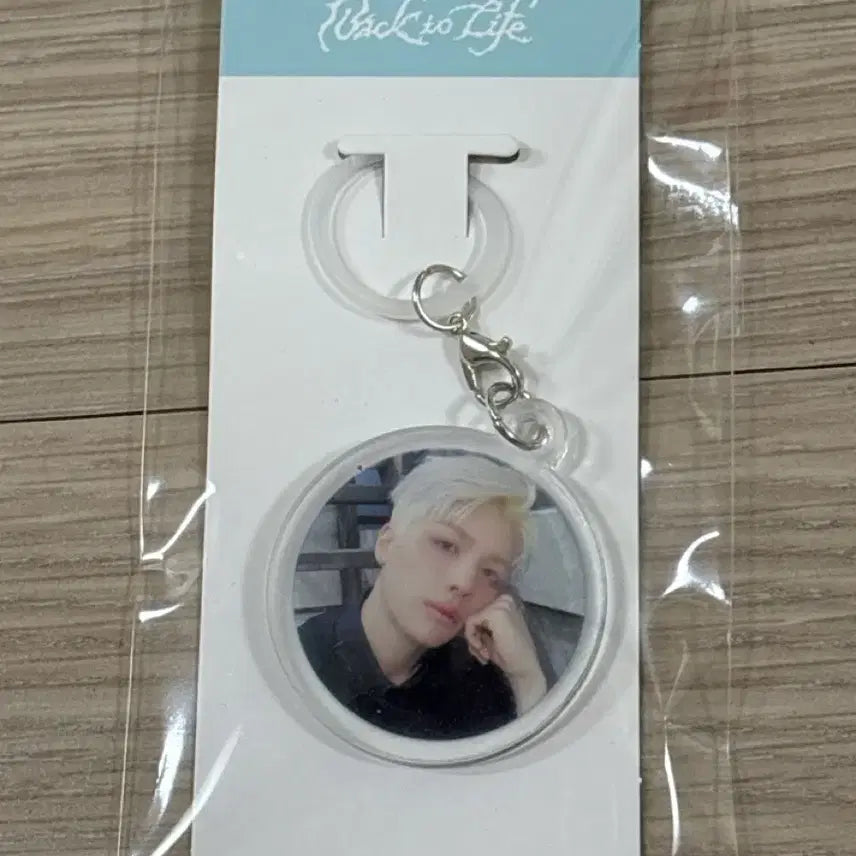 앤팀 위버스 특전 마키