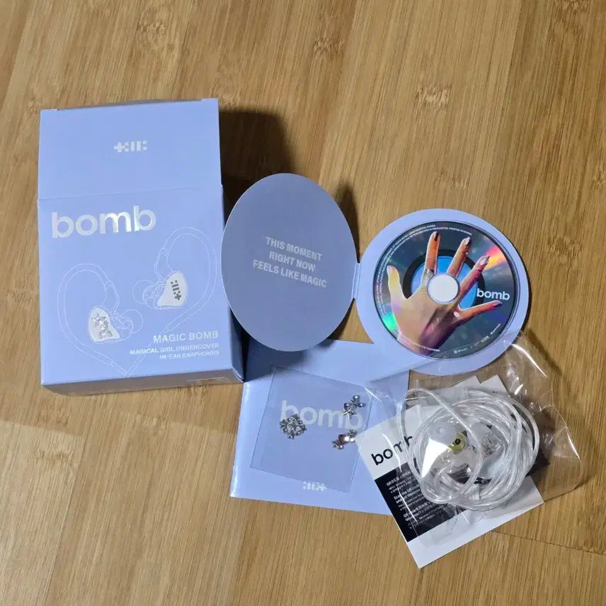 아일릿 bomb 이어폰 Merch