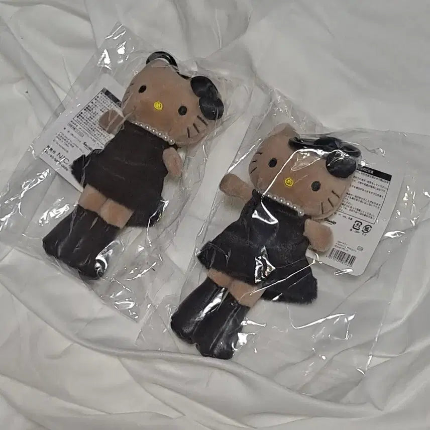 더보이즈 뉴민수템 키티인형 헬로키티 고고걸 양도