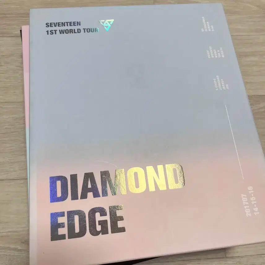 세븐틴 2017 월드투어 다이아몬드 엣지 콘서트 디비디 DVD
