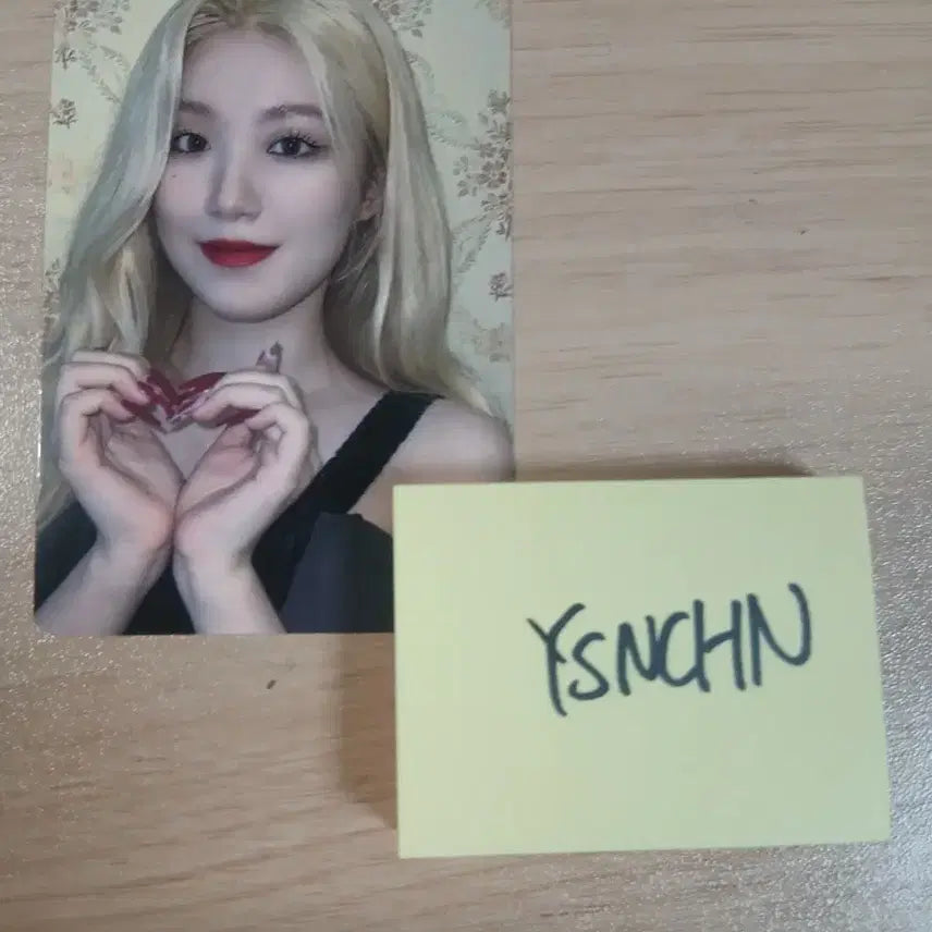 아이들 슈화 TARGET EXCLUSIVE 타겟 I LOVE 누드 포카