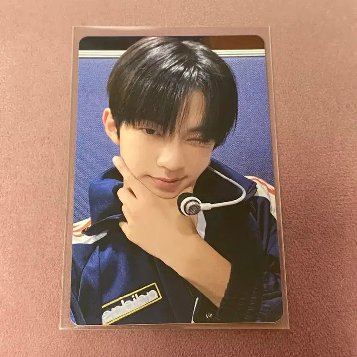 투어스 도훈 이즈위 포카 양도