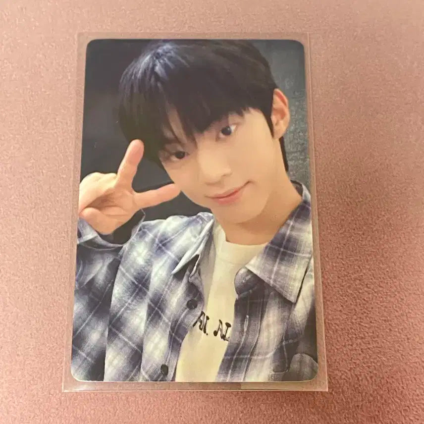 투어스 도훈 이즈위 포카 양도