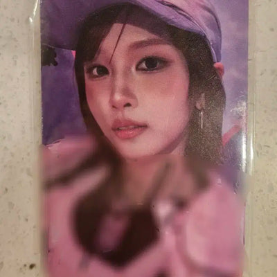 키라스 공방  싸인 포토카드 카일리 양도합니다