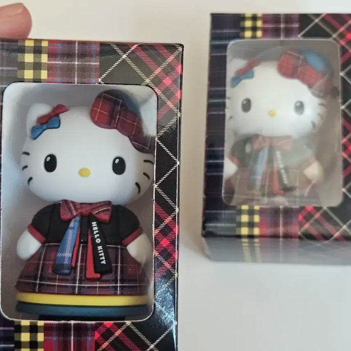 헬로키티 생일 클로젯 피규어 비닐 미개봉품