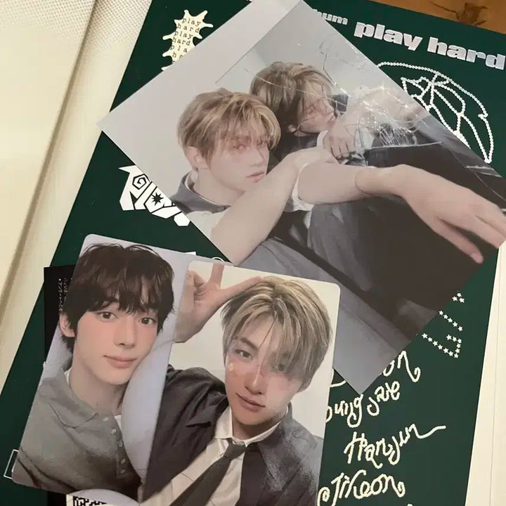 투어스 개봉 앨범 판매(포카,구성품 전체포함)