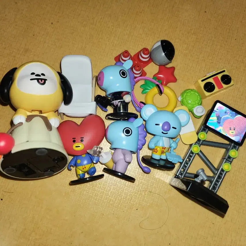 BT21 피규어