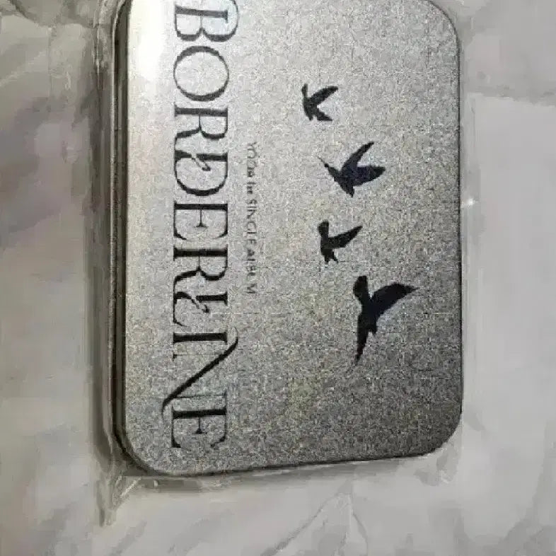 오마이걸 유아 보더라인 폴라로이드 세트 - 미개봉