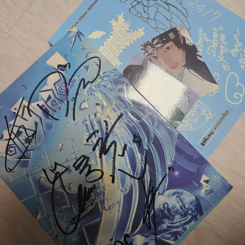 TWS 투어스 미니 4집 싸인 멘트 포카 비매 앨범