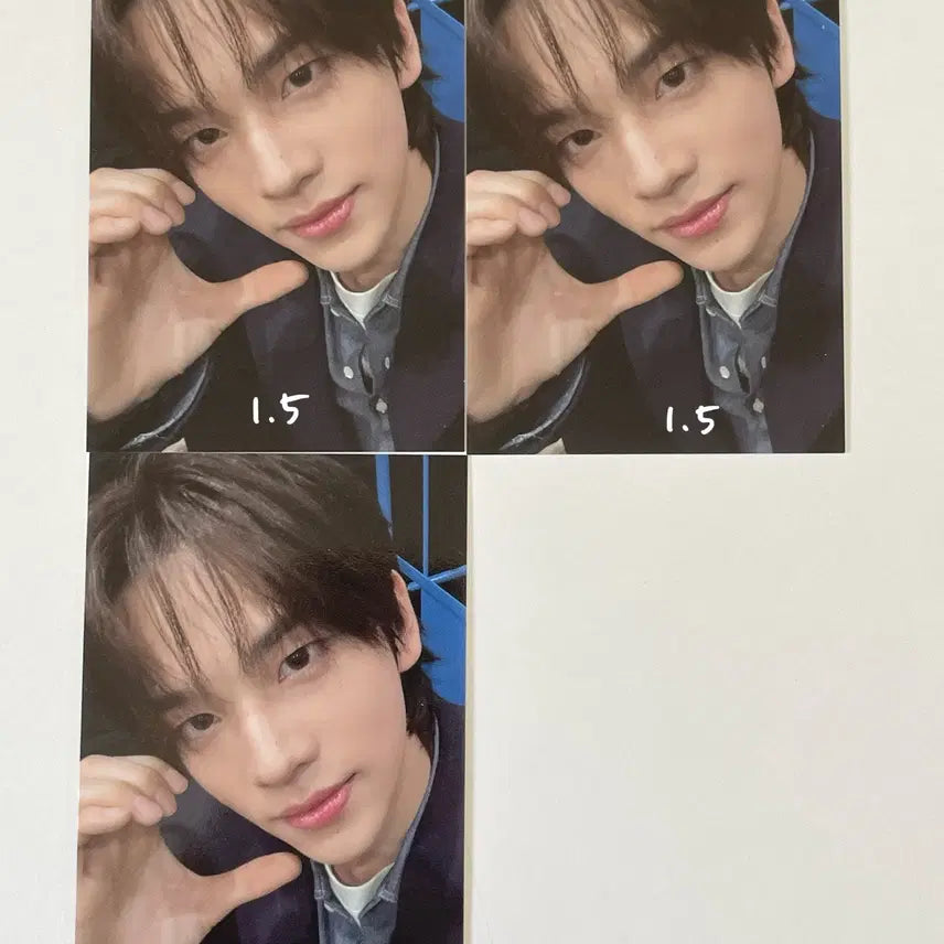 투어스 TWS 신유 1주년 THE AZIT 팝업 7만원 특전포카