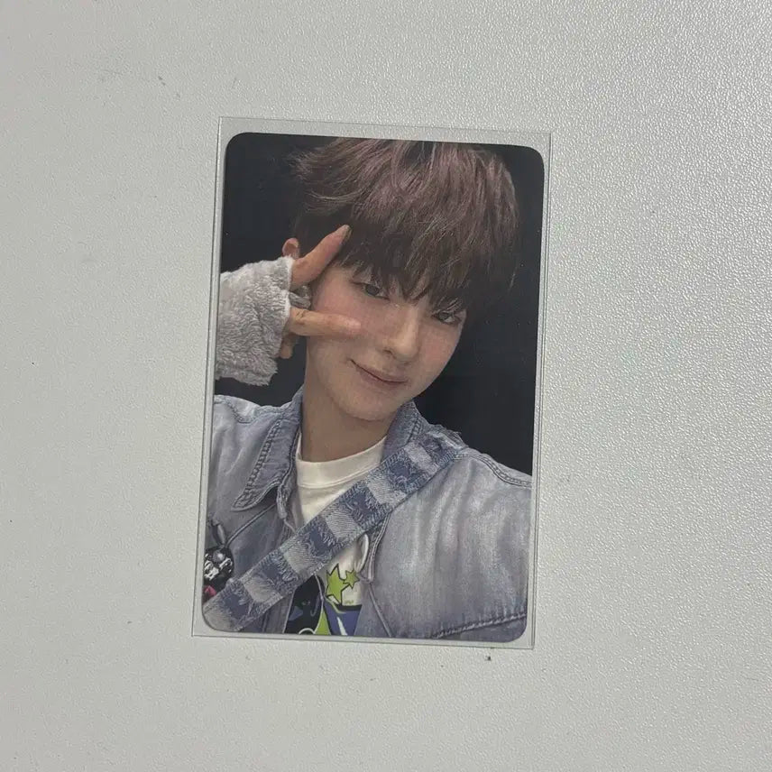 보이즈2플래닛 보플2 아카이브 전시회 강우진 팝업 슈가하이 포토카드