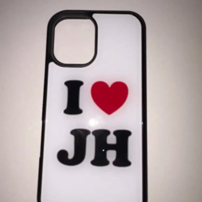 코르티스 주훈 아이폰 16 폰케이스 양도 코르티스 주훈