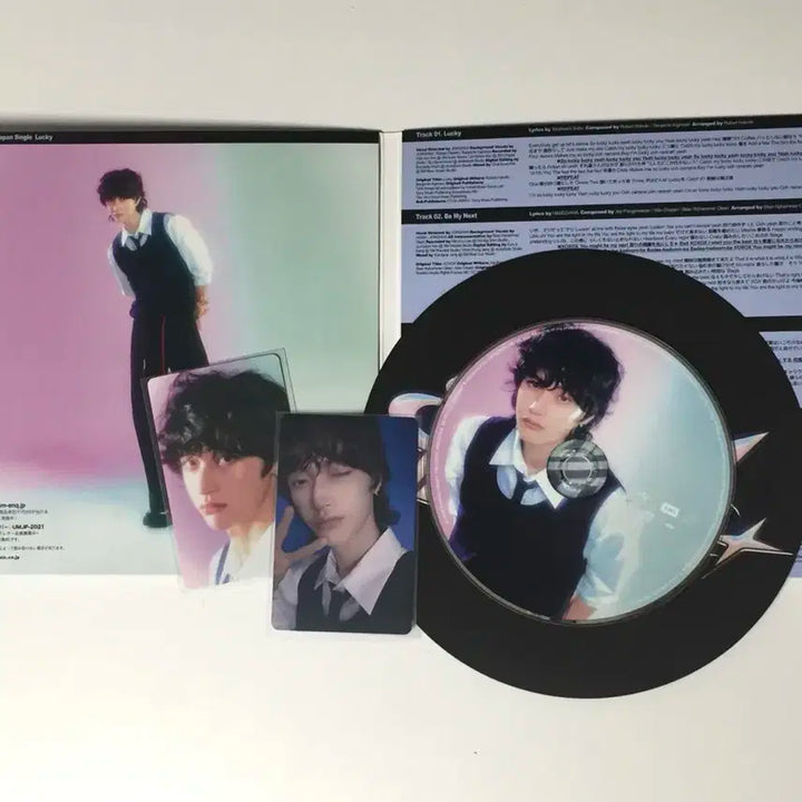 라이즈 원빈 럭키 앨범 타워레코드 풀세트