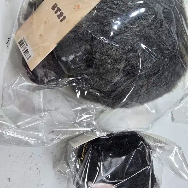 bt21 모어 플러피 인형 키링 슈키 미개봉 양도 bts 라인프렌즈