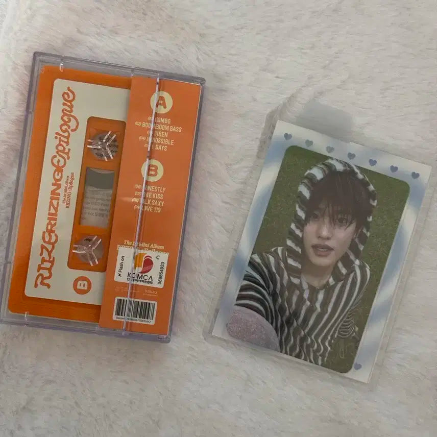 라이즈 카세트 팔아요!(포카는 안에 있단 구성품)