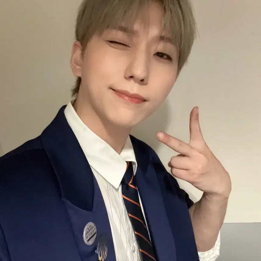 엑디즈 엑스디너리히어로즈 뷰마콘 피날레콘 건일 아크릴 스탠드