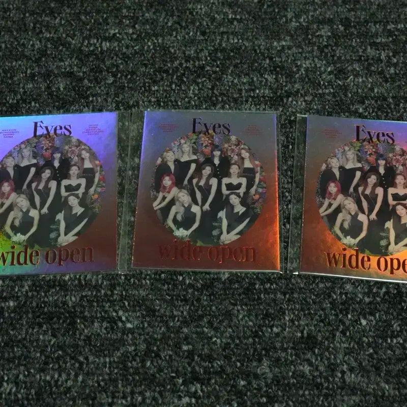 (미개봉) 트와이스 아이즈 와이드 오픈 홀로그램 특전