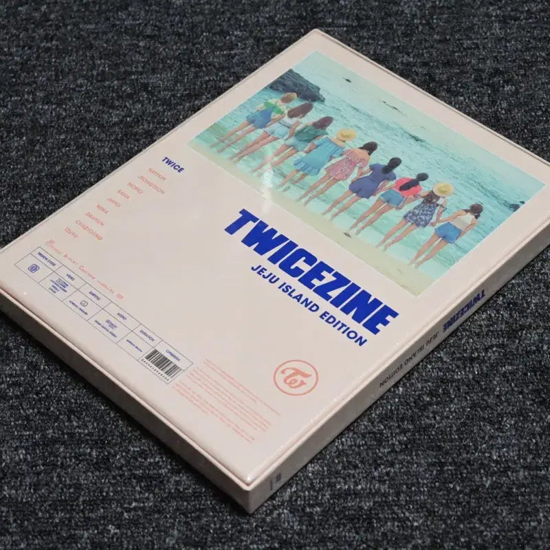 (미개봉) 트와이스 TWICEZINE JEJU ISLAND 포토북