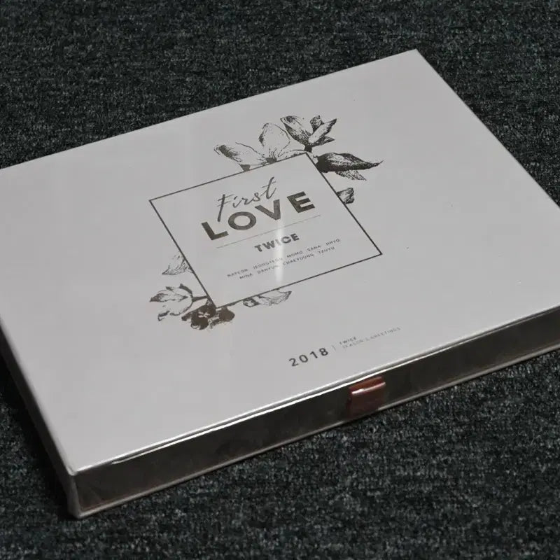 (미개봉) 트와이스 2018 시즌 그리팅 'First Love'