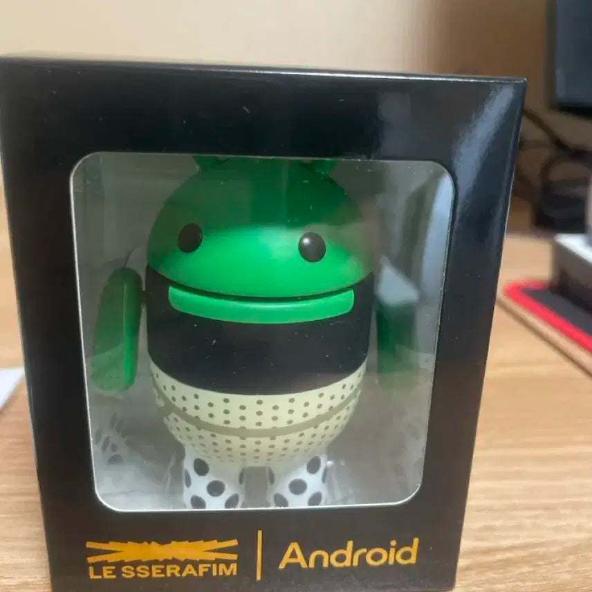 르세라핌 Android 피규어 + 키링 세트