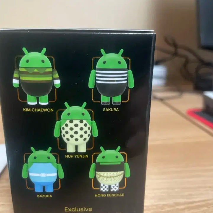 르세라핌 Android 피규어 + 키링 세트