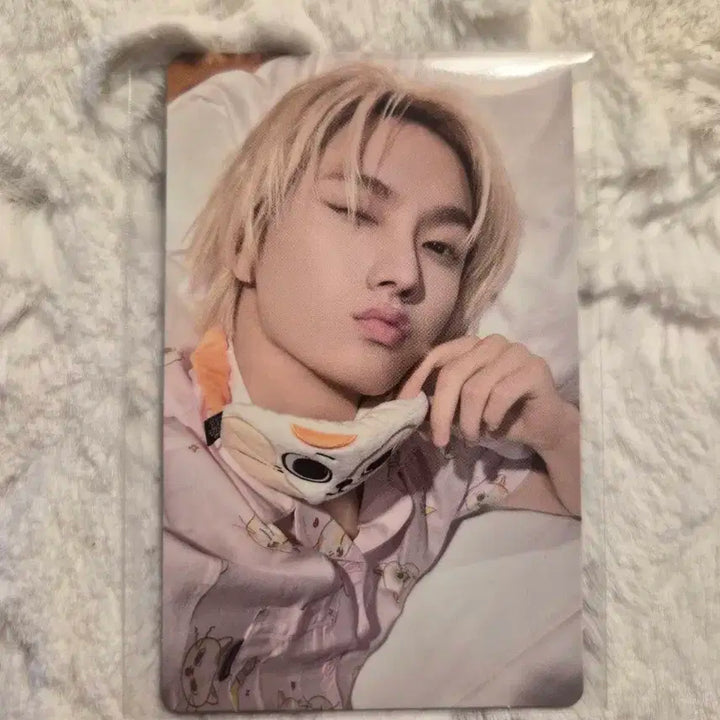 보넥도 디액션 위버스 럭드 성호