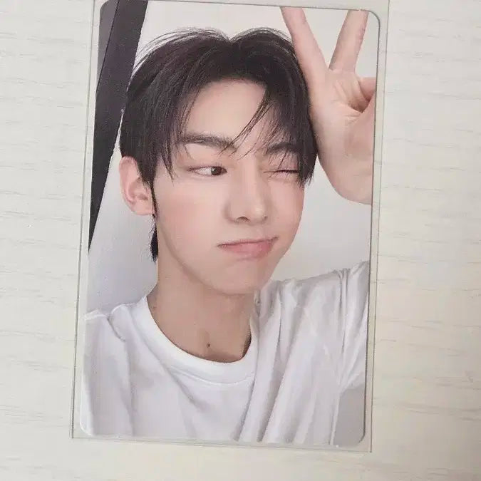 TWS의 두 번째 미니 앨범 SUMMER BEAT! 포카