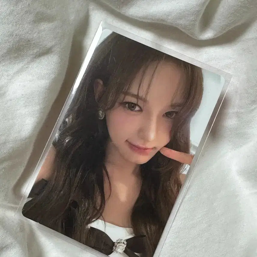 이즈나 izna 유사랑 팬콘 트레카 셀카 포카 양도