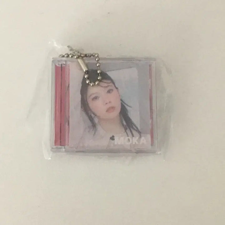 아일릿 모카 가챠 미니 CD 키링