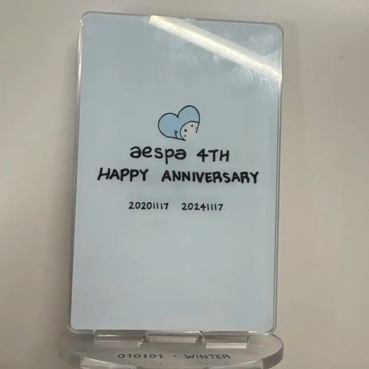 급)에스파 4주년 윈터 포카홀더 팔아요