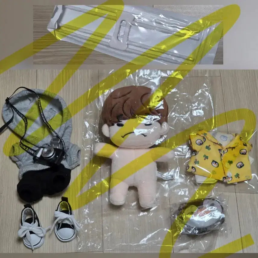 잊쁘니 15cm 이준호 인형 파리세트 펭펭이 가방 세트 거치대