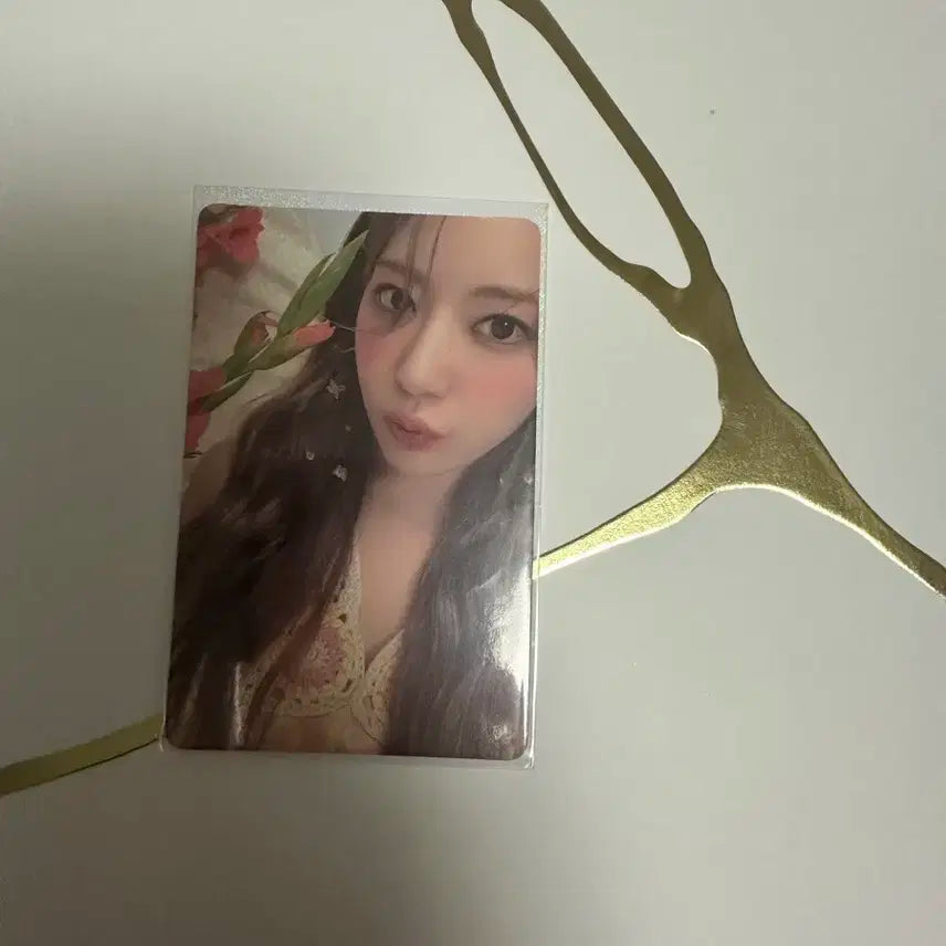 르세라핌 안티프레잘 앨범