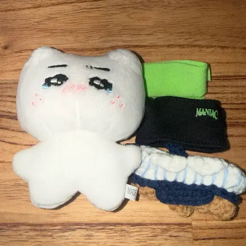 울복이 필릭스 인형